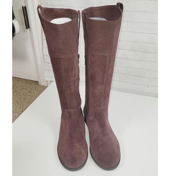 Vionic Downing Boot in Chocolate Brown Suede, sz 7.5 - Picture 4 of 16